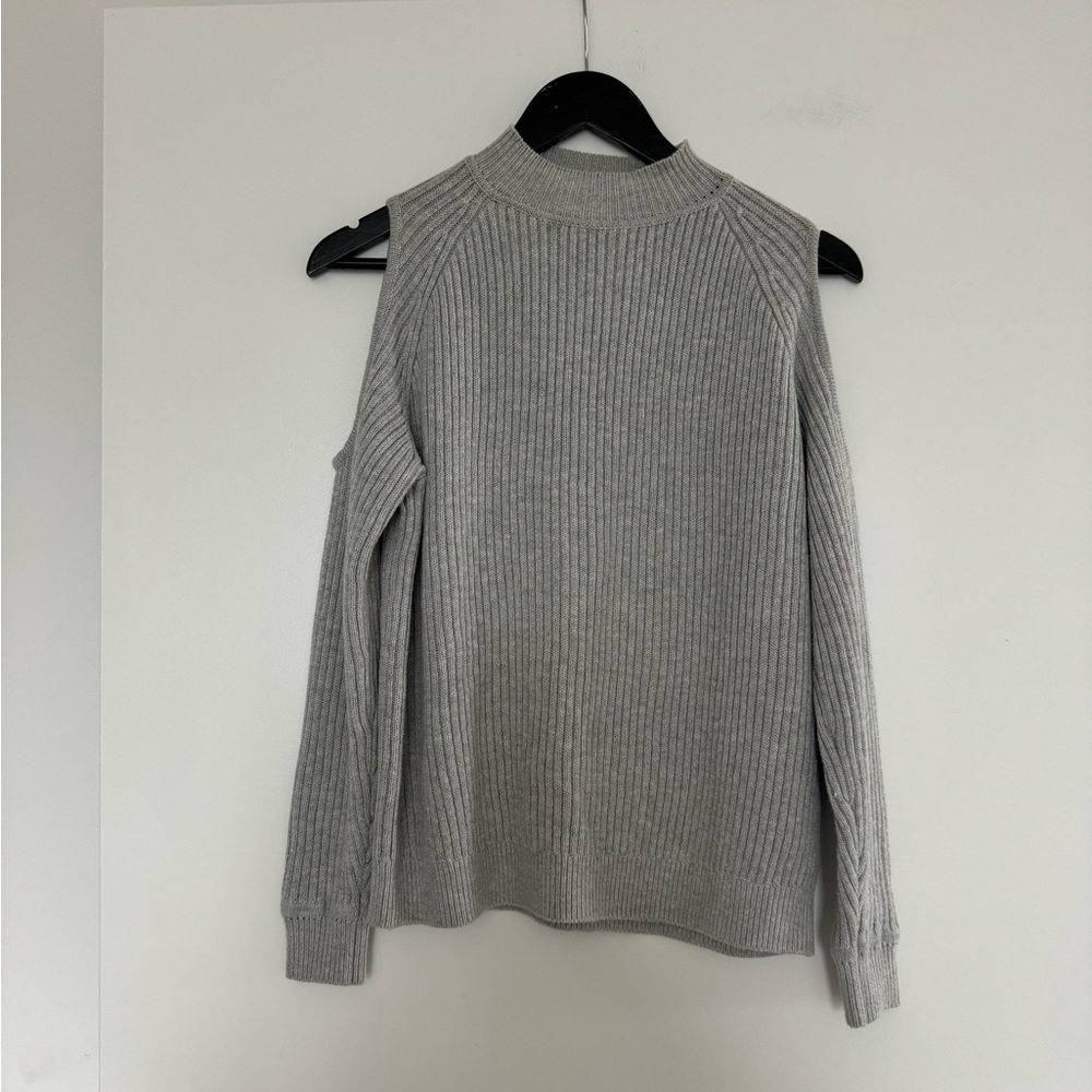 H&M Divided Grey Ribbed Cold Shoulder Sweater - Picture 3 of 5